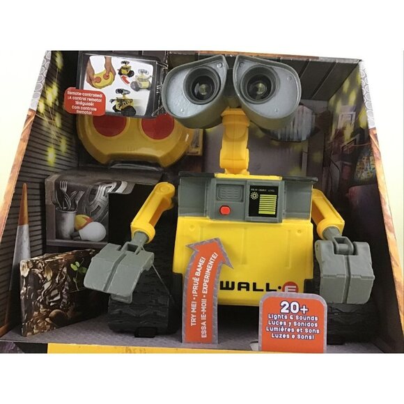 Hello Wall E RC Remote Control Toy Light up Sounds Mattel Disney Pixar 2019 New - Picture 3 of 10